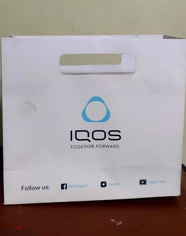 ايكوس ايلوما ون iqos iluma one حالة جيدة 3