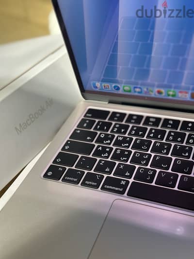 Macbook Air M2 2022