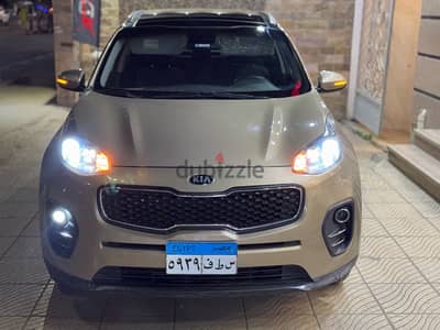 KIA SPORTAGE  HIGH LINE 2019 KM 68000 فابريكه صيانات