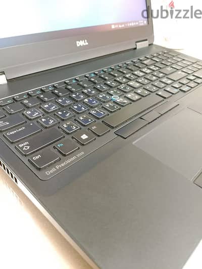 •  Dell Precision 3510  •  ( i5-6th (HQ)/Ram 8/256 NvM. 2)