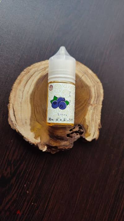 Liquid Tokyo Premium Blueberry 30ml. / SALT Nicotine 50 ml.