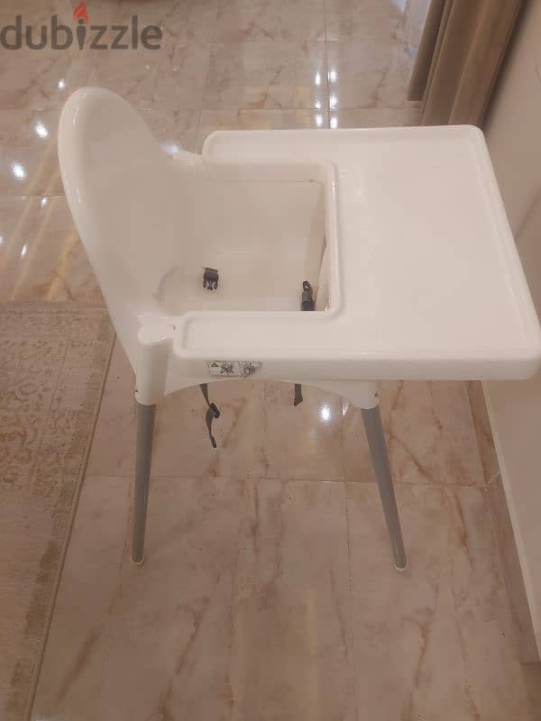 ikea baby lunch chair . . كرسي اكل ايكيا 2