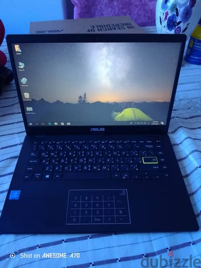 Laptop Asus E410