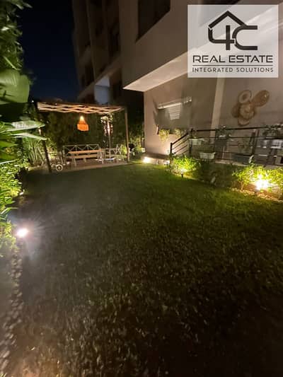 Apartment with garden for sale in prime location bua 172 m 3 bedrooms fully finished view landscape in Fifth Square installments till 2031