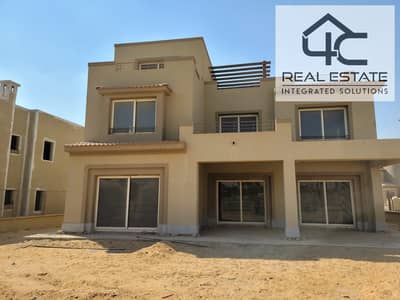 Ready to move  a stand alone villa first row on the Golf Direct ​​640 meters semi-finished for sale in Katameya Dunes Compound on the southern 90th