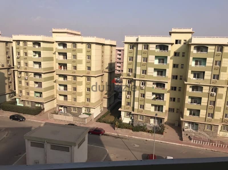 شقه عائليه بالقرب من الخدمات جاردينيا سيتي /Family apartment Nasr city 0