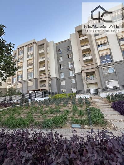 Lowest price for apartment ready to move fully finished with installments 2 bedrooms view landscape in hyde park fifth settlement