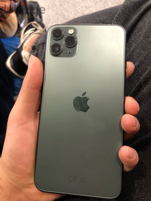 iPhone 11 Pro Max 2