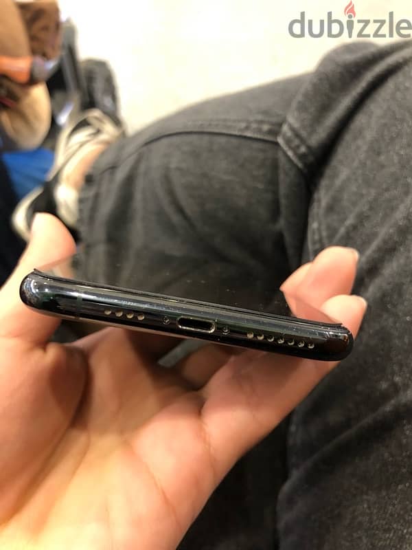 iPhone 11 Pro Max 7