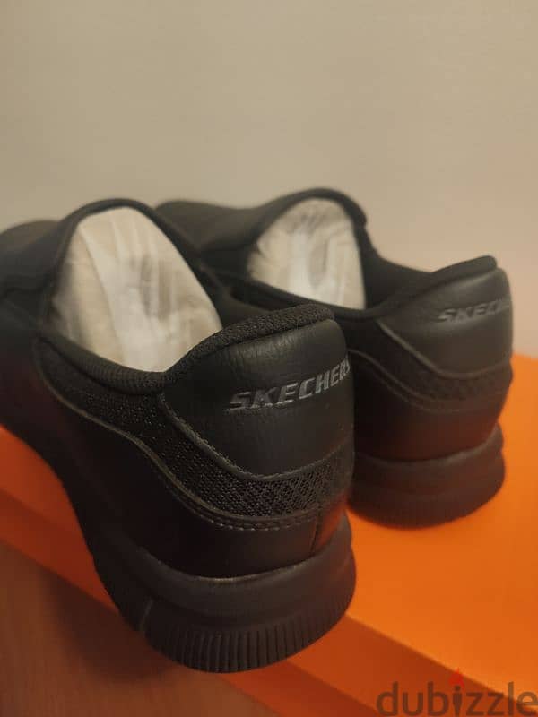 جزمه سكتشرز 45 جديده اصليه Skechers shoes ٤٥ 1