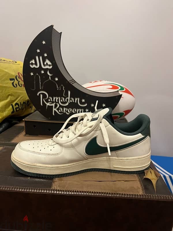 Nike AF1 White & Green in Perfect Condition 44.5 0