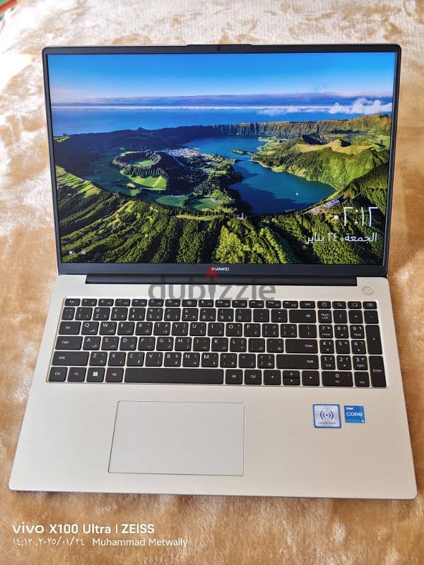 Huawei laptop d16 core i5-12450H 1