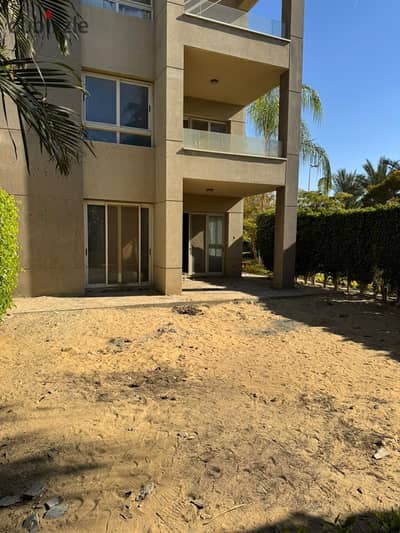 Duplex corner for sale 270m with garden at compound park view