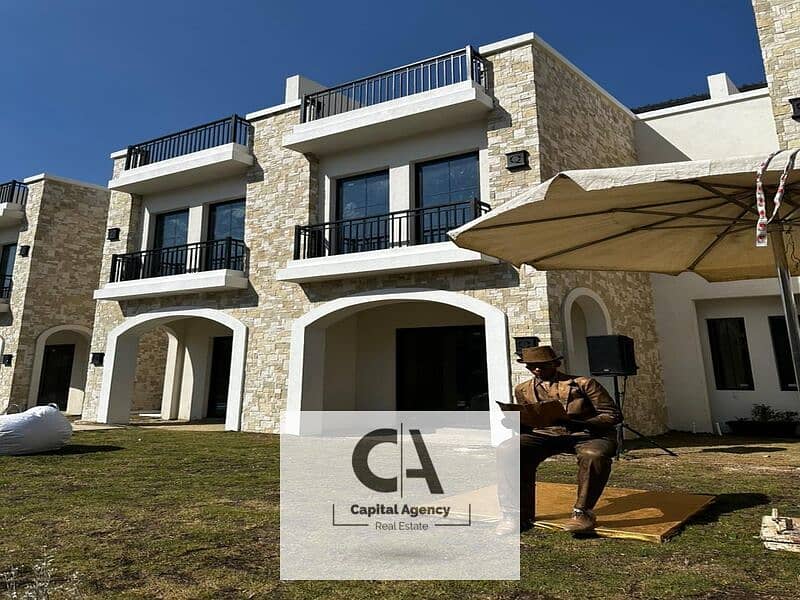 Townhouse for sale | View Landscape | Without 0% down payment and installments for 12 years With a 50% discount on cash in the heart of the New cairo 0