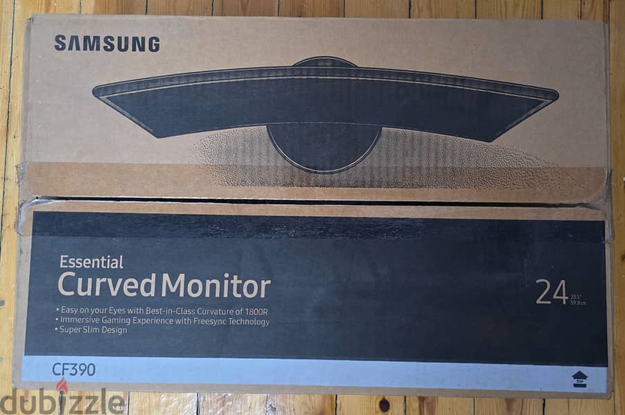 Samsung Curved Monitor 24 +Gift 4