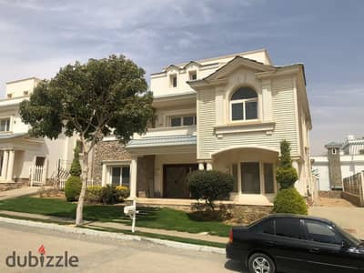 Villa for sale in installments over 8 years in MOUNTAIN VIEW 1 compound, Mountain View 1, in front of Al-Rehab