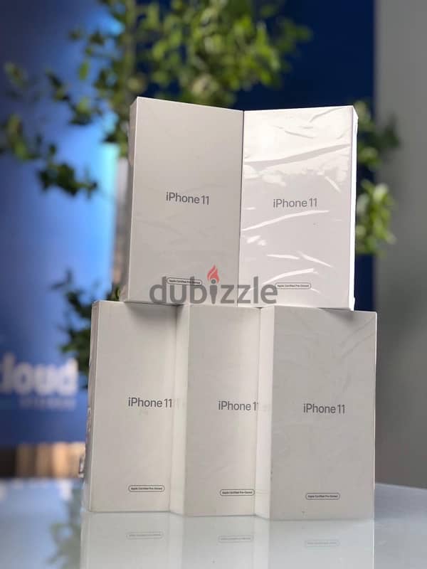 للبيع IPhone 11 128 GB جديد متبرشم بضمان سنه من وكلاء ابل في مصر 0