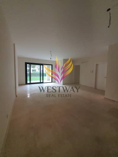 شقه للايجار ارضي بجاردن في كمبوند اوويست تولوا    Apartment for rent, ground floor with garden in Owest