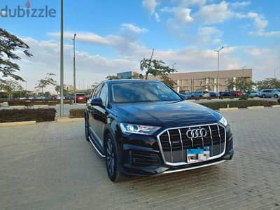 Audi Q7 2022 38,000km topline