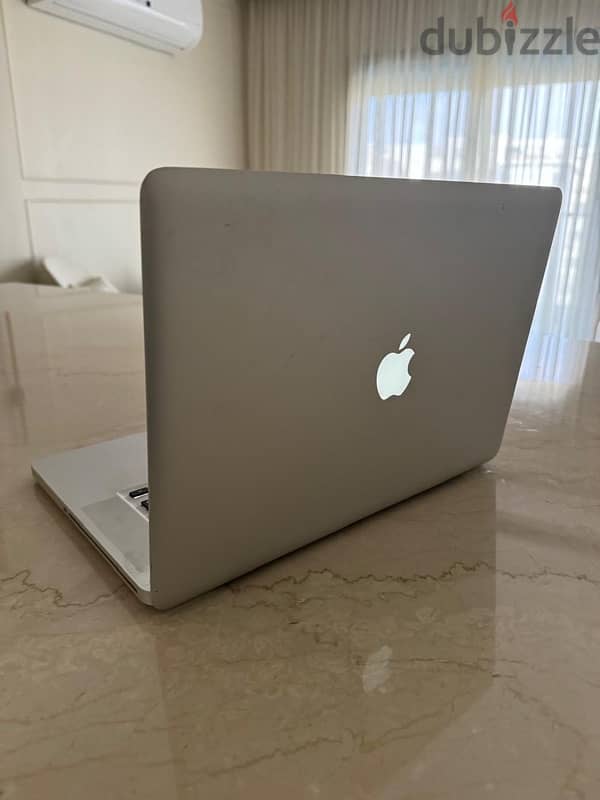 macbook pro 1