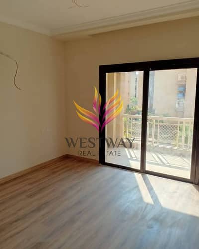 شقة للايجار في جرين 5    Apartment for rent in Green 5