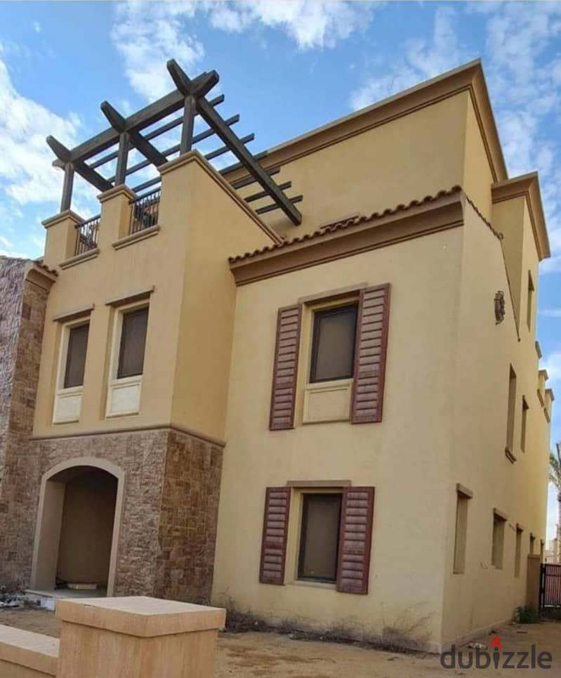 Twin house for sale at Compound Mivida in a very prime location, New Cairo, Beside AUC 0