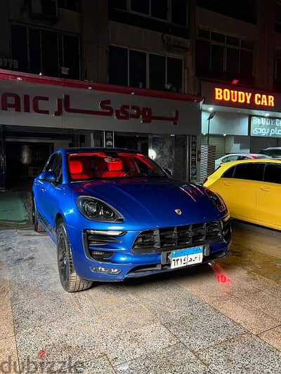 Porsche Macan GTS 2017