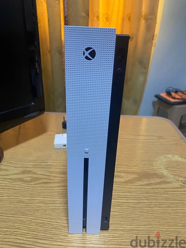 Xbox one s 1