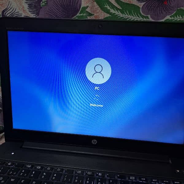 HP ZBOOK 15 G4 i7-7820HQ 2