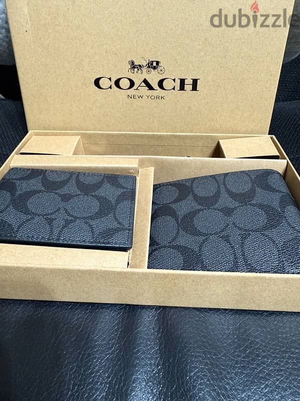 coach Wallet men’s 3 in 1 gift box 1