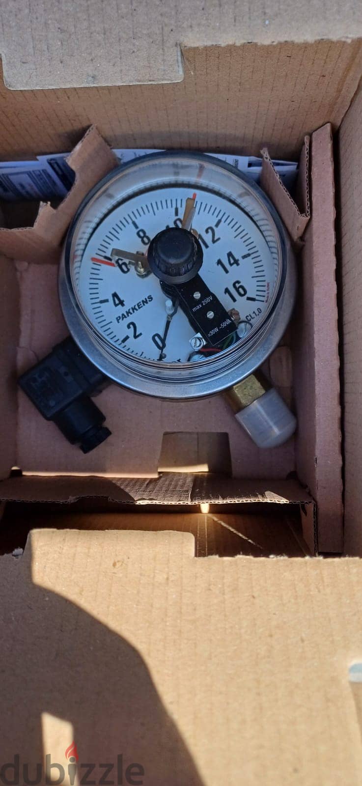 Electric pressure gauge - 16 BAR - عداد ضغط اليكتريك 1