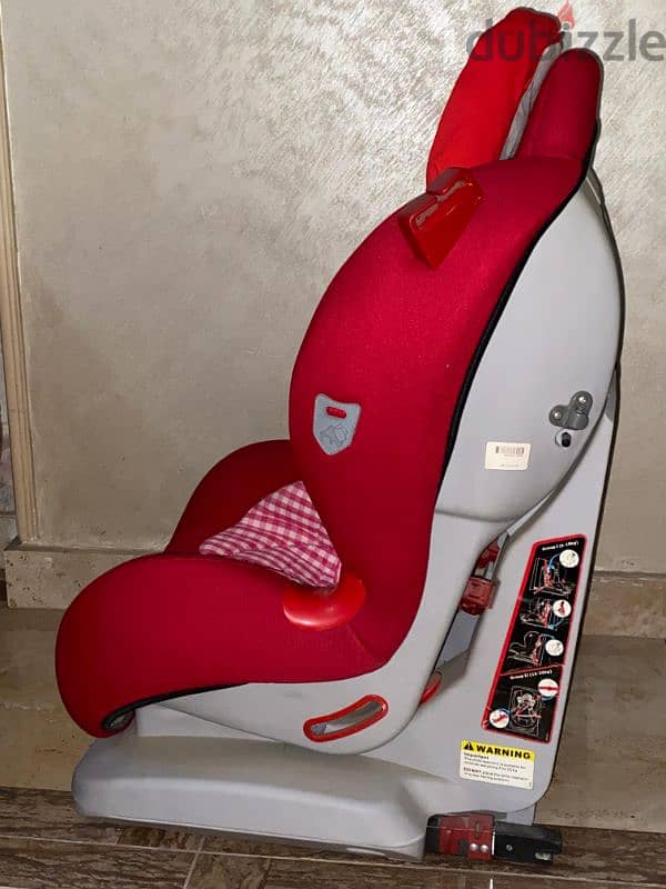 Cyril baby car seat 1