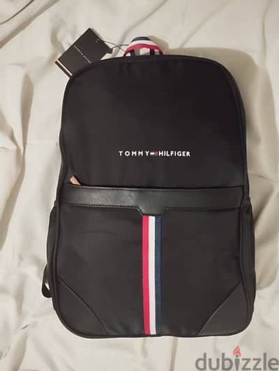 شنطه Tommy Hilfiger