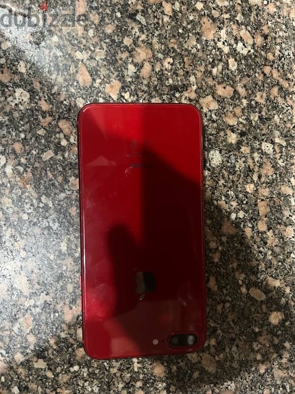 iPhone 8 Plus حالة ممتازة مغير شاشة و ضهر و بطارية   01092719019اصلي 0