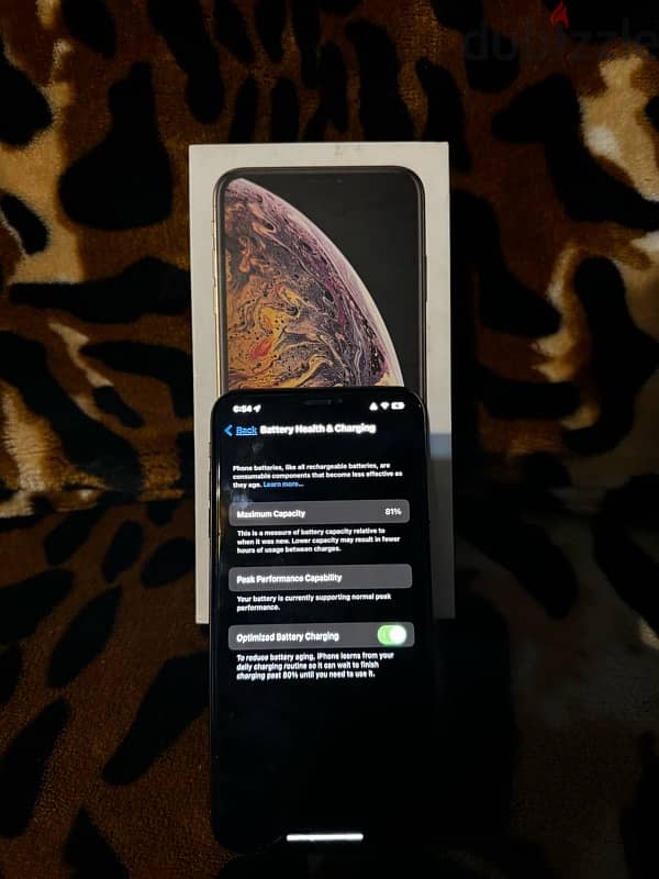 iPhone XS Max 256 بطاريه 81 ومعاه الكرتونه بتاعتو 3