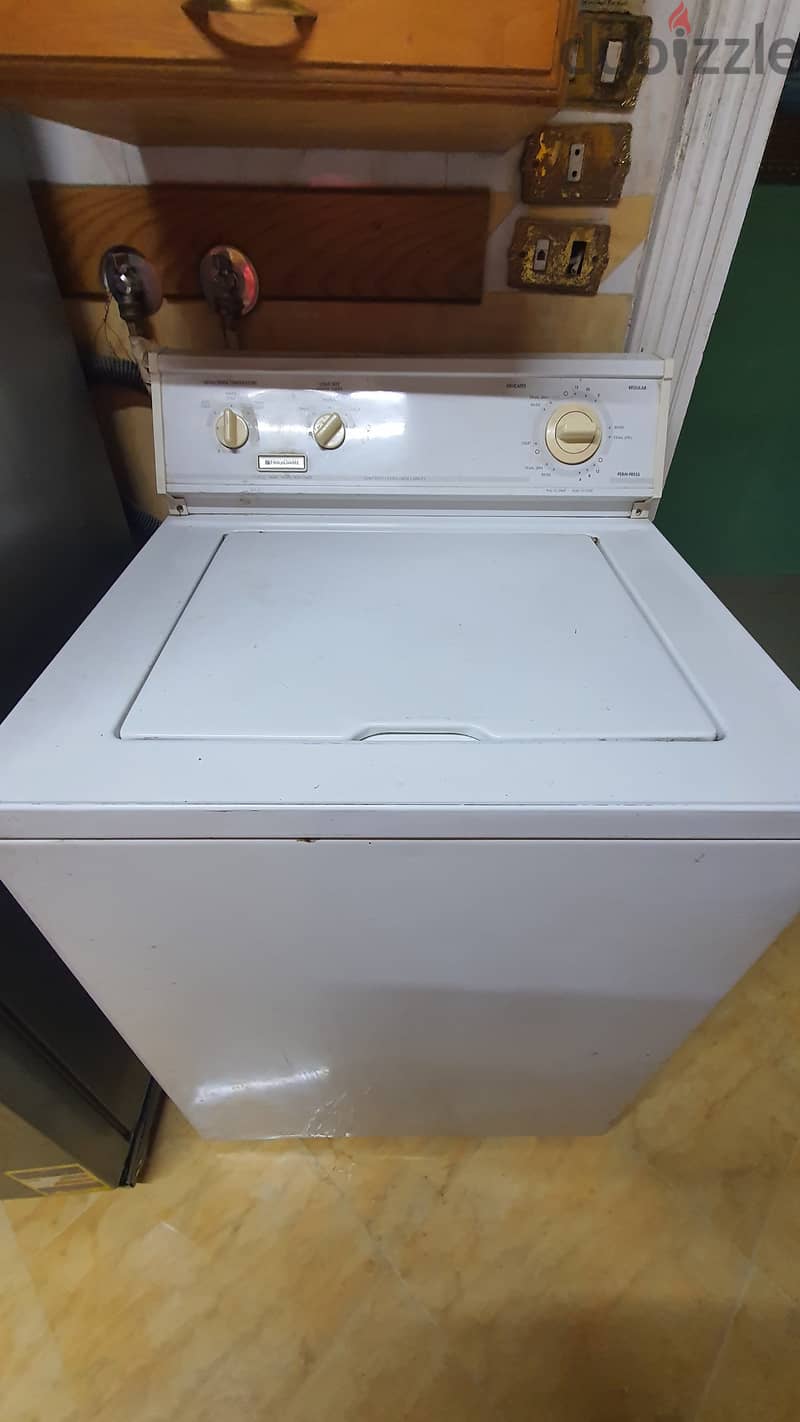 غسالة frigidaire top load للييع 3