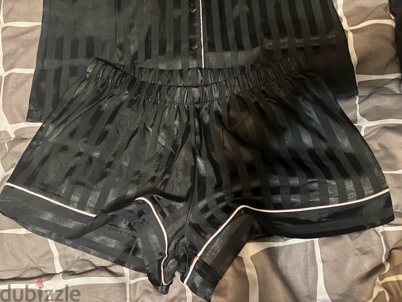 Satin pajamas Nayomy  / black 1