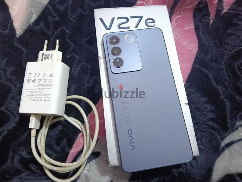 vivo v27e استعمال خفيف 3