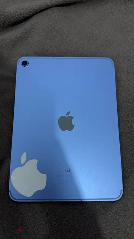 ipad Apple Brand (10th Generation )  Wi-Fi +Cellular 64 Gb Blue 1