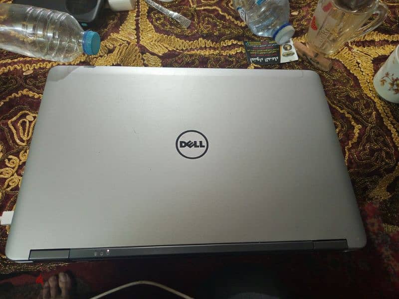 لابتوب Dell مستعمل حاجه نضيفه وبسعر كويس جدا 1