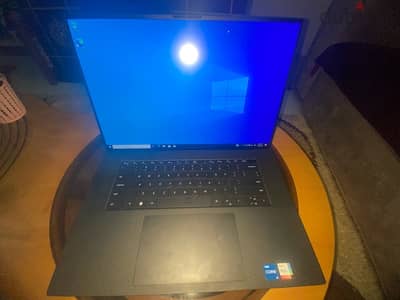 dell xps 17 9720 لاب كسر زيرو