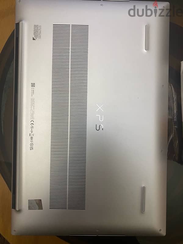 dell xps 17 9720 لاب كسر زيرو 5