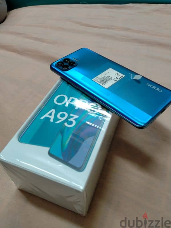 oppo a93 128/8+3 بلزقة الضهر استعمال خفيف 7