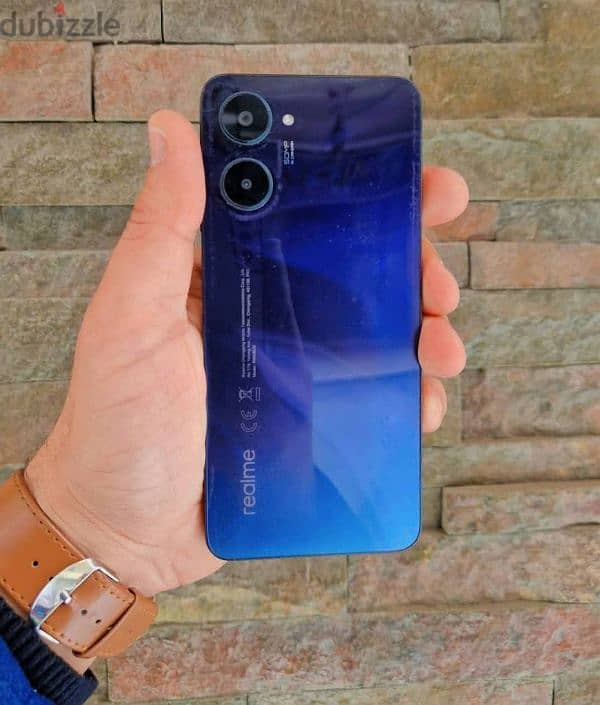 realme 10 رام ٨ ومساحة ٢٥٦ شبه الجديد 2