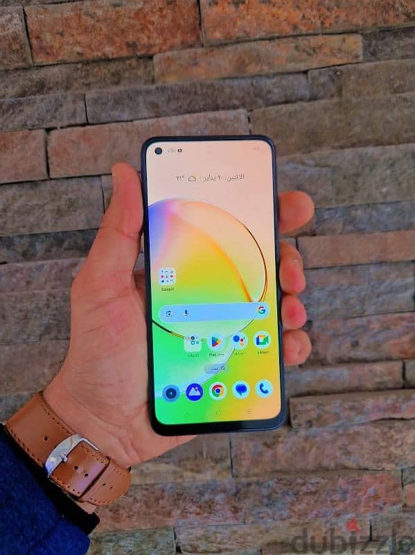 realme 10 رام ٨ ومساحة ٢٥٦ شبه الجديد 3