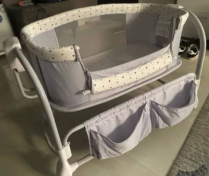 mastela baby crib 2