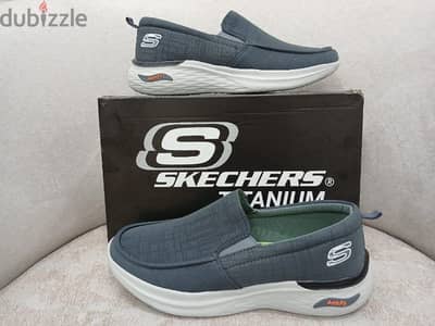 SKECHERS TITANIUM