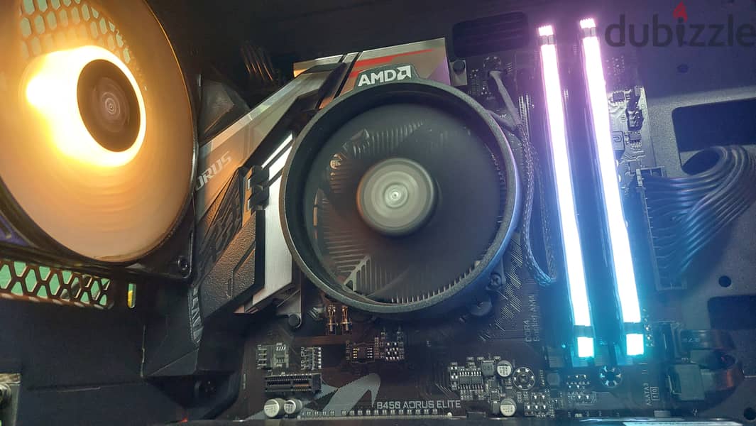 B450 Aorus Elite + Ryzen 5 3600 2