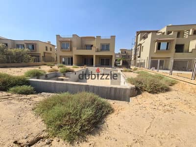 Huge villa in palm hills katameya pk1 _with pool