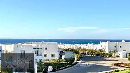 Penthouse for sale in Mountain View Coast Sea View Diplo Super deluxe finishing With furniture, appliances and air conditioners